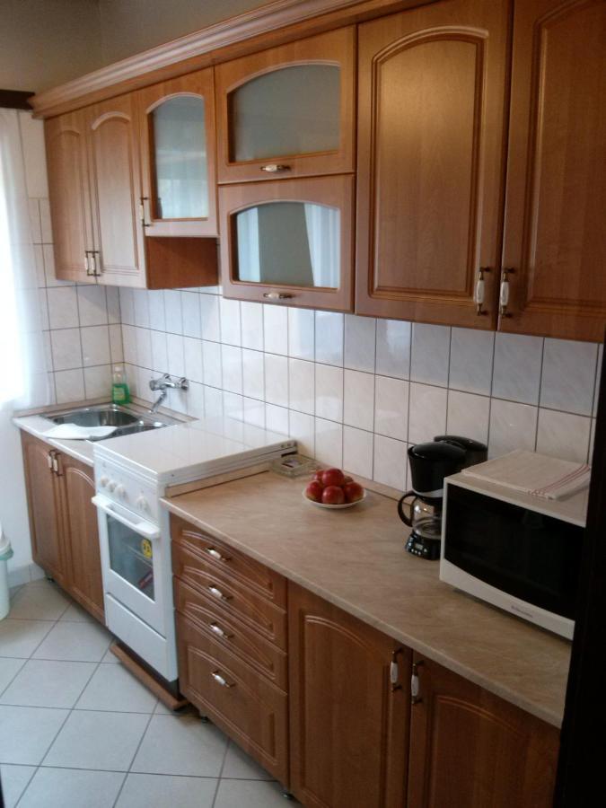 Sarreti Apartmanhaz Balatonfured Exterior photo