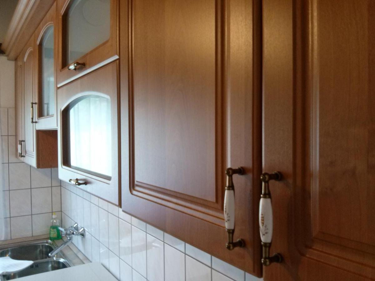 Sarreti Apartmanhaz Balatonfured Exterior photo